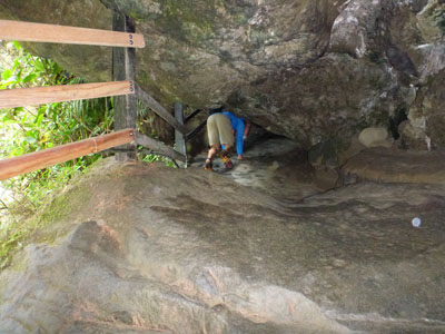 På alle fire gennem tunnelen