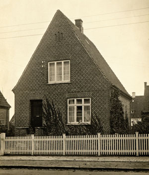 J&oslash;rgen Peter Jensens hus på L&aelig;s&oslash;gade 146 - 1925